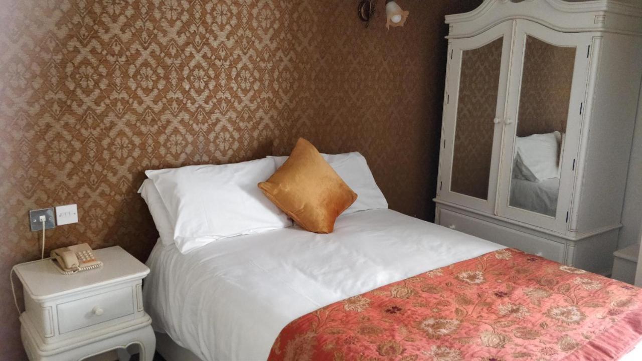 The Spread Eagle Hotel Thame Exteriör bild