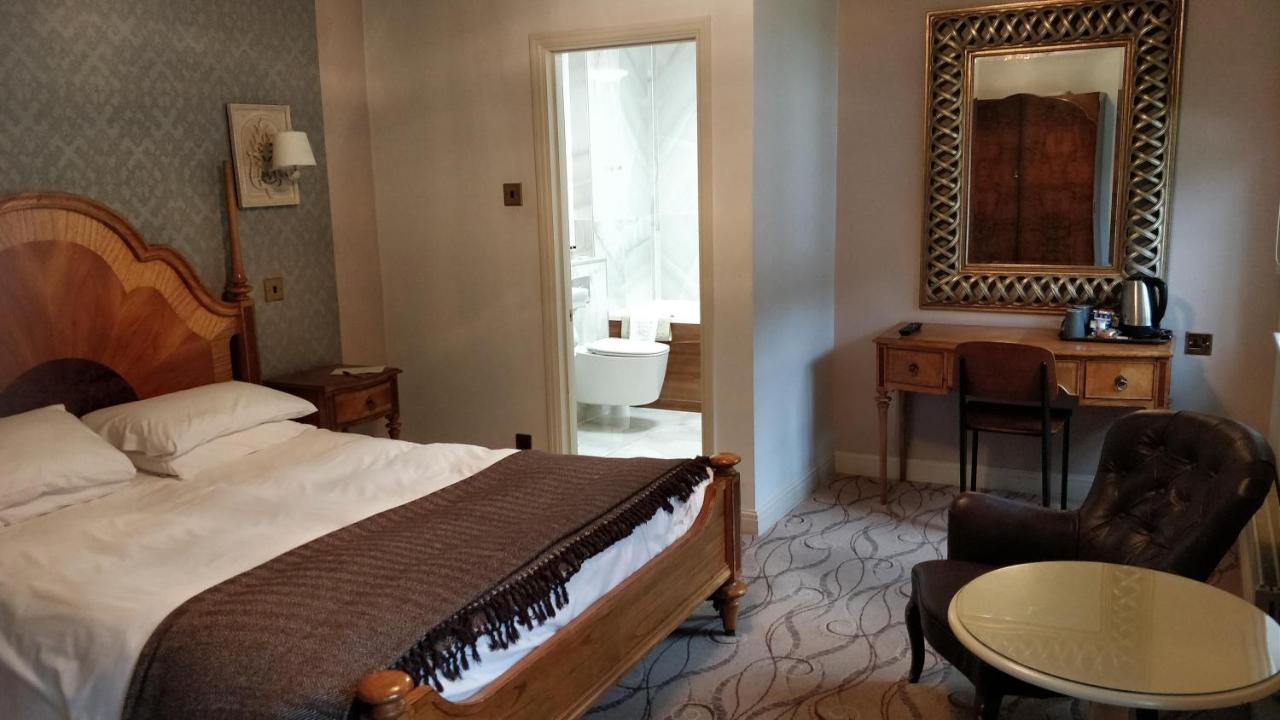 The Spread Eagle Hotel Thame Exteriör bild